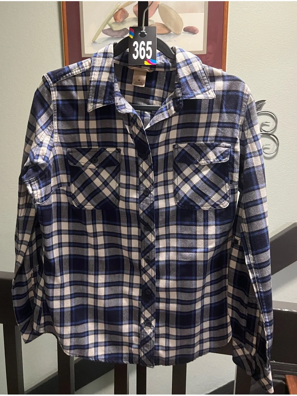 Duluth Trading Co Navy and White Plaid Button-Down Shirt Medium #365